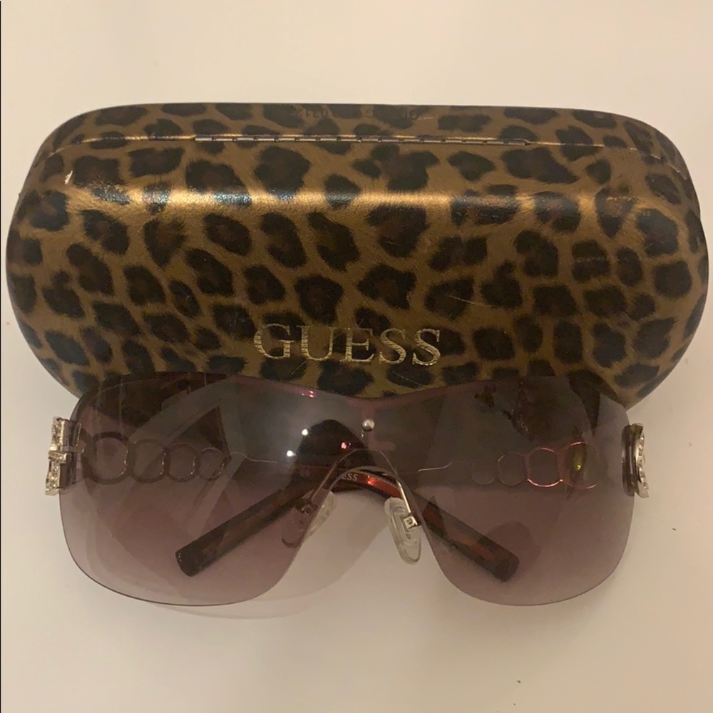 Guess 2000’s Sunglasses